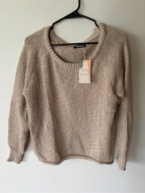 Neutral Scoop Neck Knit Sweater -
